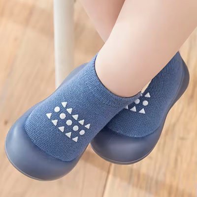 Chaussure bebe 0-4 ans semelle souple, premiers pas confortables, chaussettes antidérapantes garçon fille