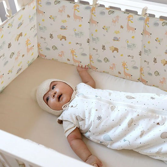 Tour de lit bébé protège bébé des chocs et assure la sécurité du sommeil